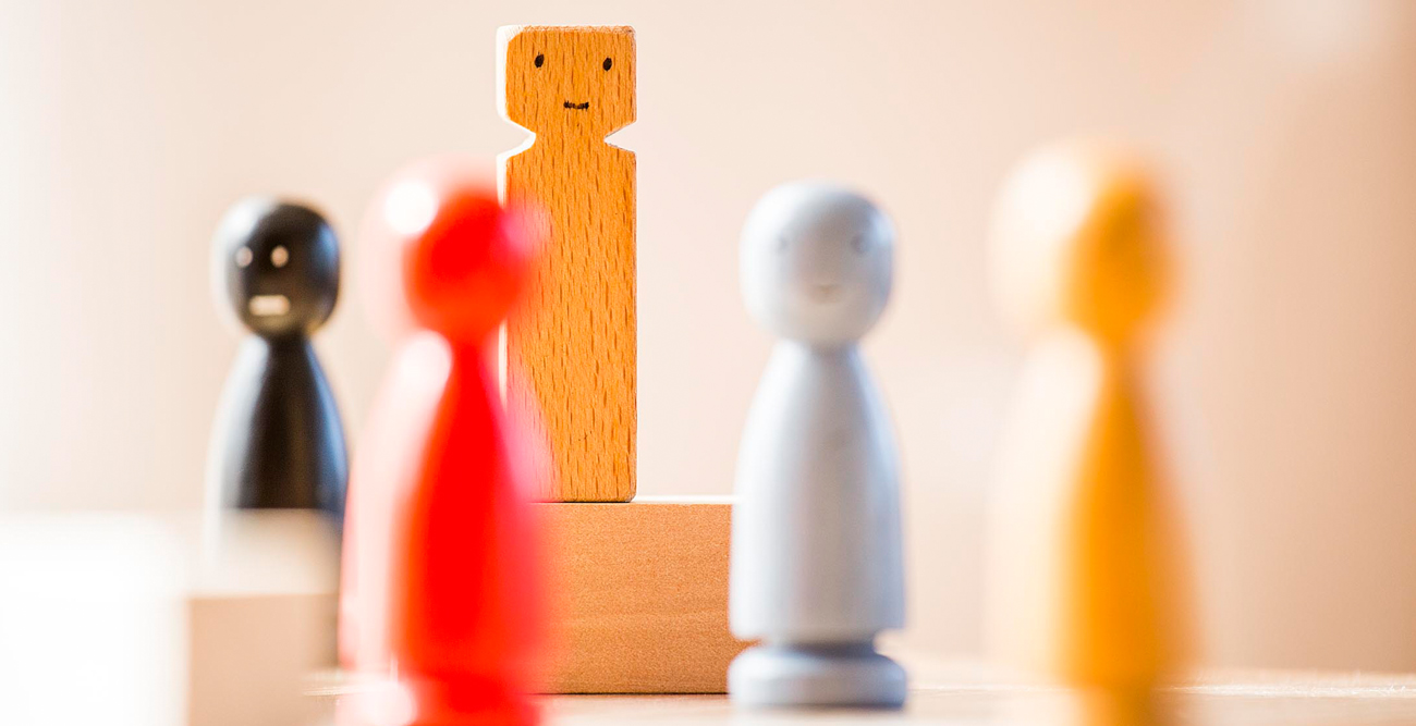 Christina Rosemann, Coaching, Teamentwicklung, Supervision, Lüdenscheid, Sauerland, NRW, Familientherapie, Mediation, Unternehmen, Fortbildung für Führungskräfte, Selbstoptimierung, Businessberatung, Jugendhilfe, Systemische Therapeutin, Veränderungscoach, Seminare, Fallsupervision, Führungskräftecoaching, Vorträge, Motivationscoach, Diplomiert, Entlastung, Psychologie, Lösung, Problem, Veränderung, Lebenswandel, Neuanfang, Schüler, Kinder, Paarberatung, Konflikt, Konfliktmoderation, Einzeltherapie, Hilfe bei Trennung, Partner, Mediatorin, Südwestfalen, Köln, Düsseldorf, Werdohl, Organisationsentwickler